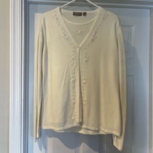 Very pretty cream sweater with floral & bead detailing